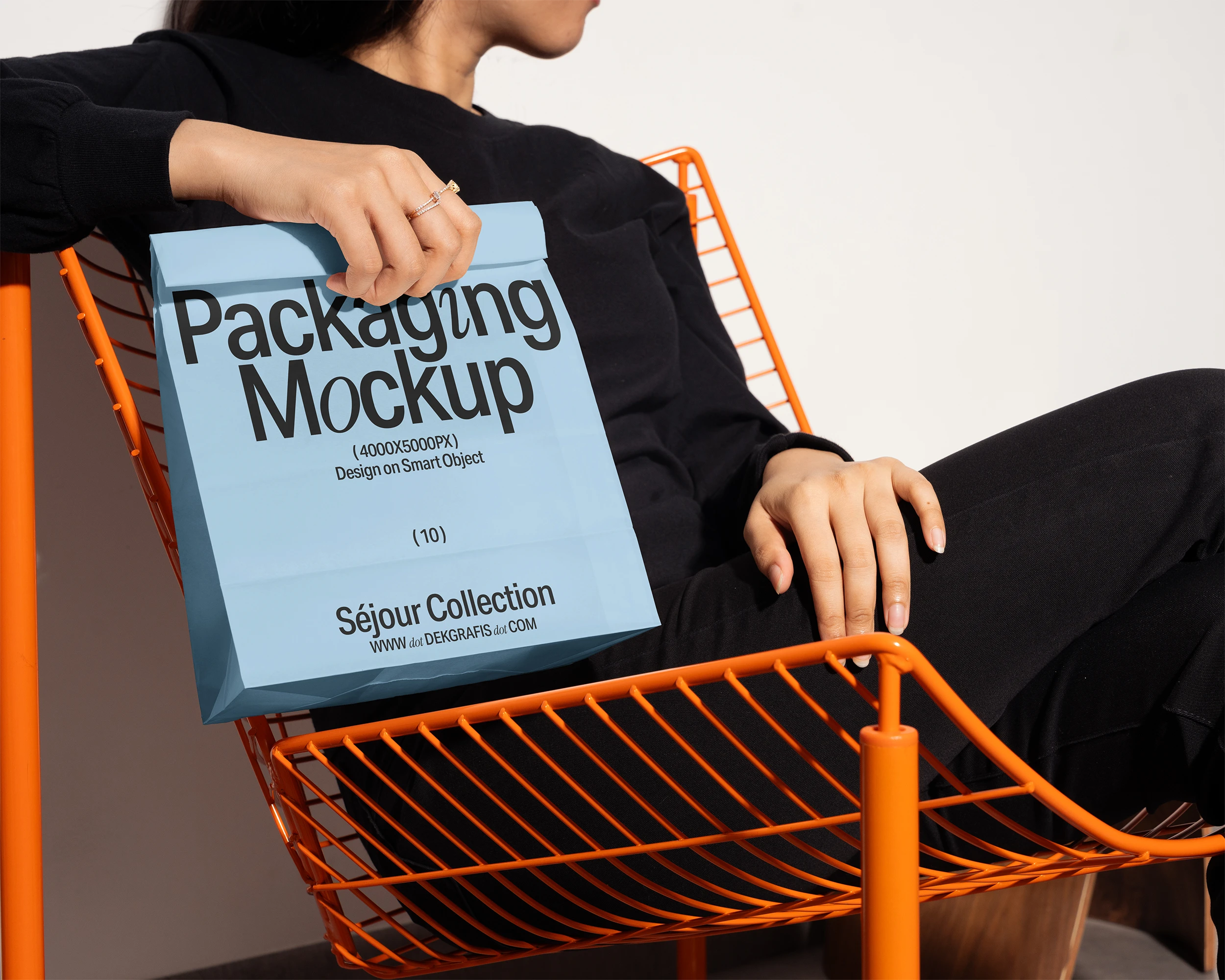 10 Aesthetic Merch Mockup SR