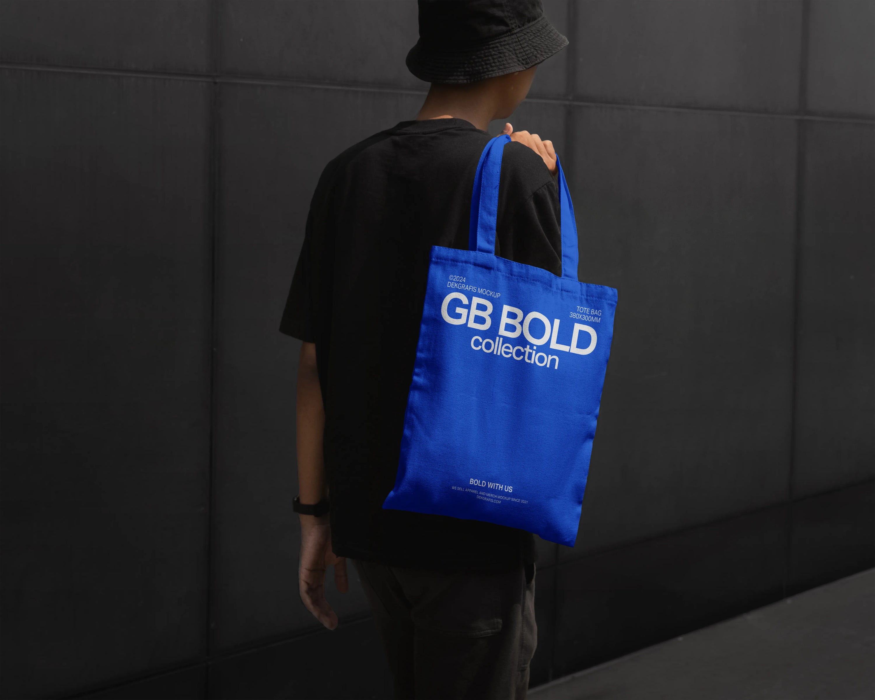 GBB Tote Bag Mockup 07