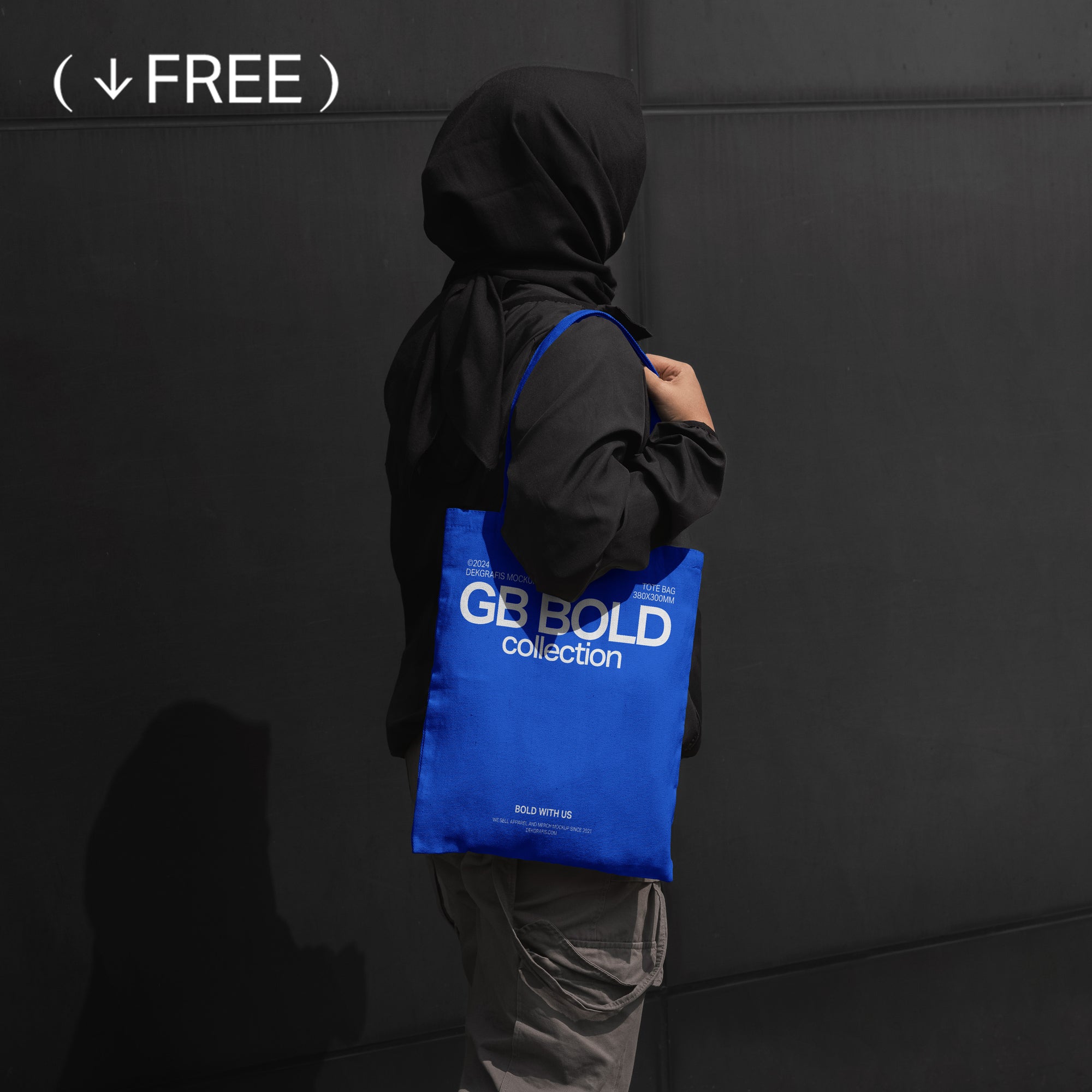 Free GBB Tote Bag Mockup 02