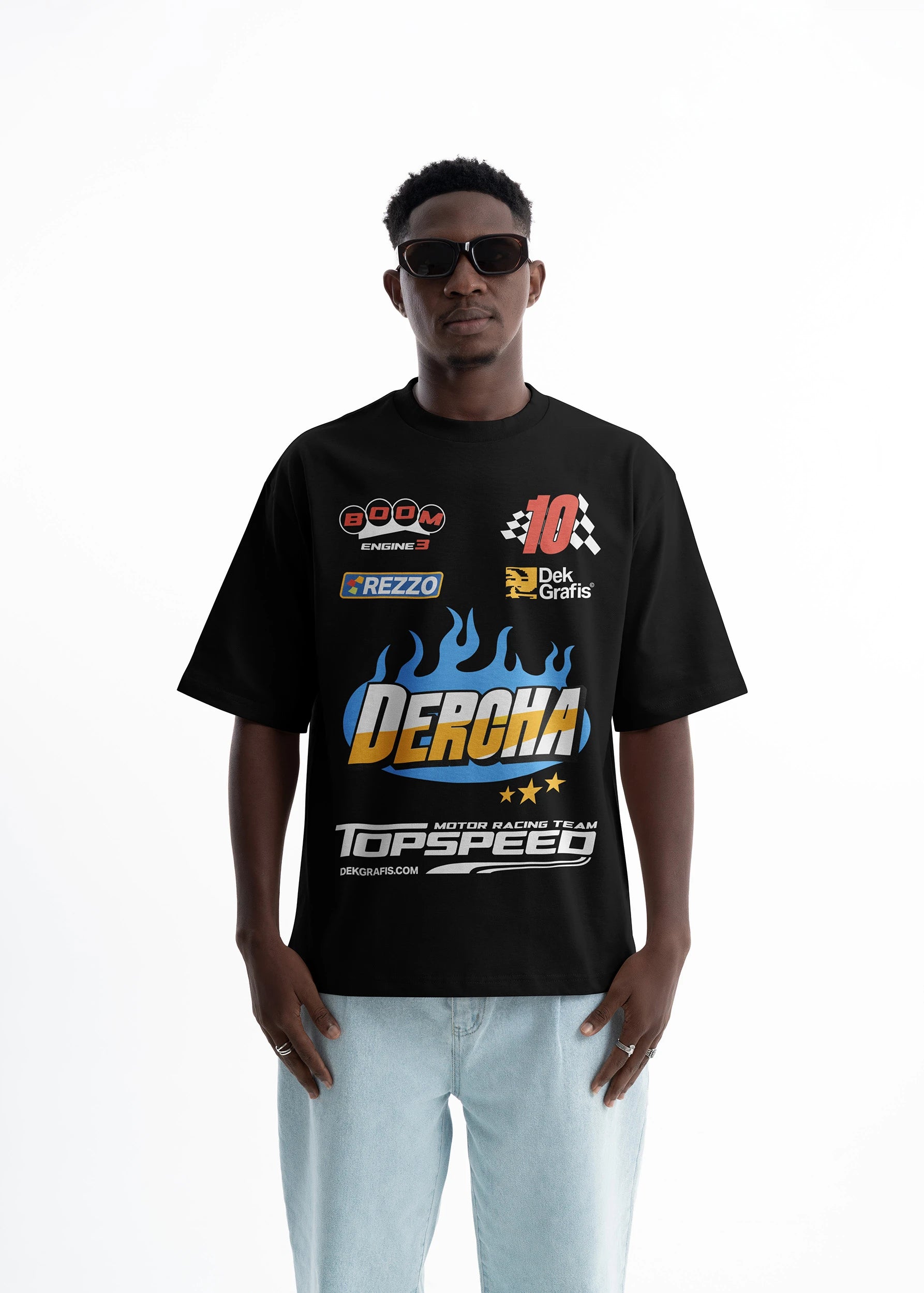 6 Premium Oversized Tees Man Mockups 2025