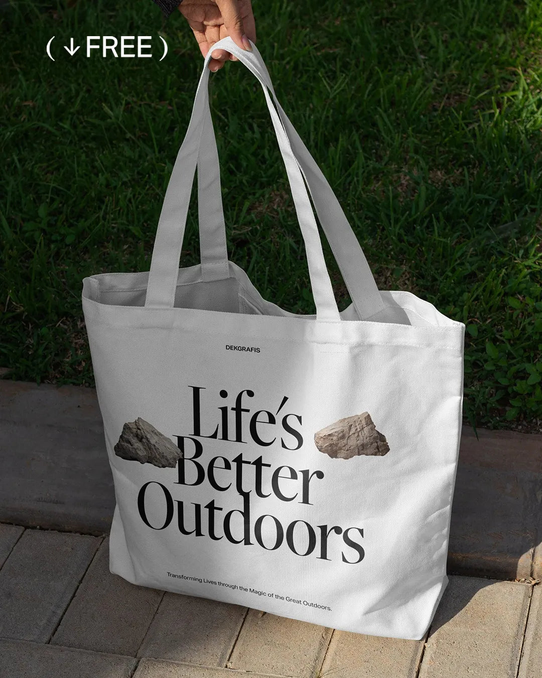 Free Realistic Tote Bag Mockup 01