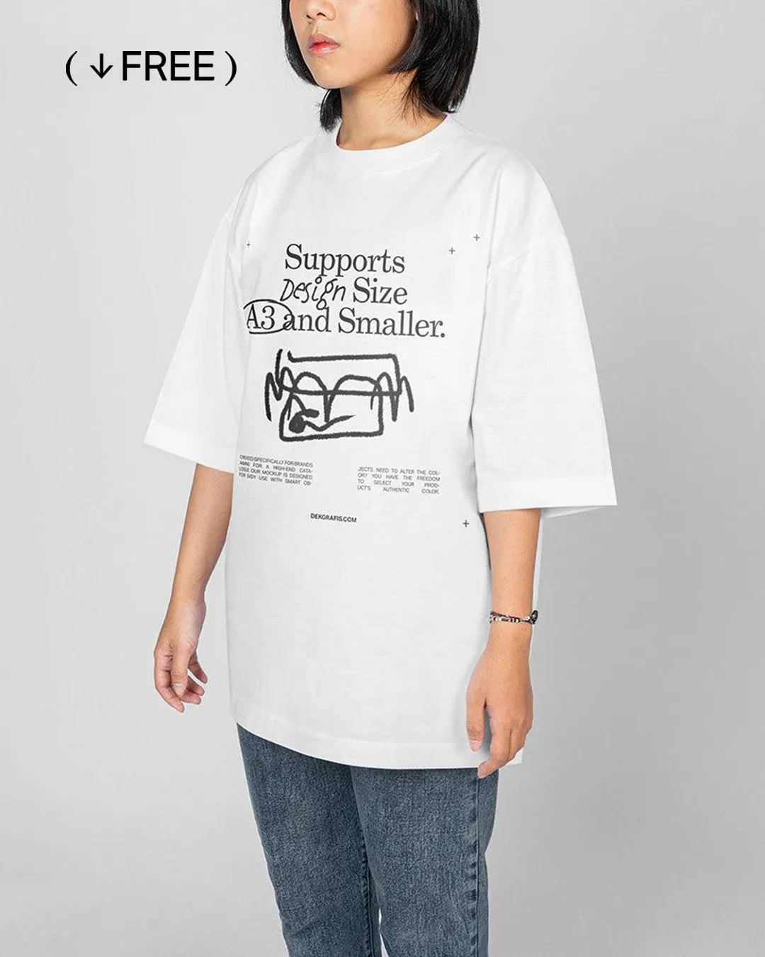 Free Woman Oversized T-Shirt Mockup A3 02